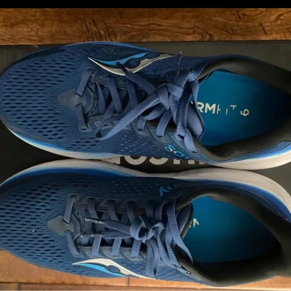 Men’s saucony guide 17 running shoes - Picture 3 of 8